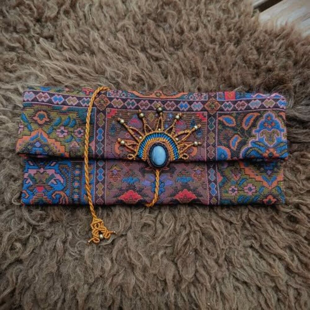 Handmade herbal pouch macrame tapestry stone wrap NEW
